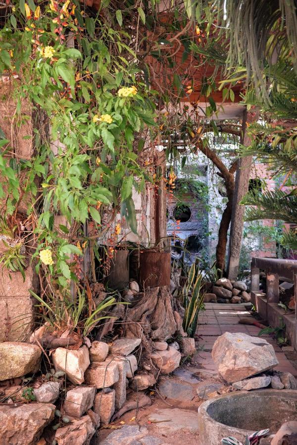 Y.O Inn Tỉnh Kontum 외부 사진
